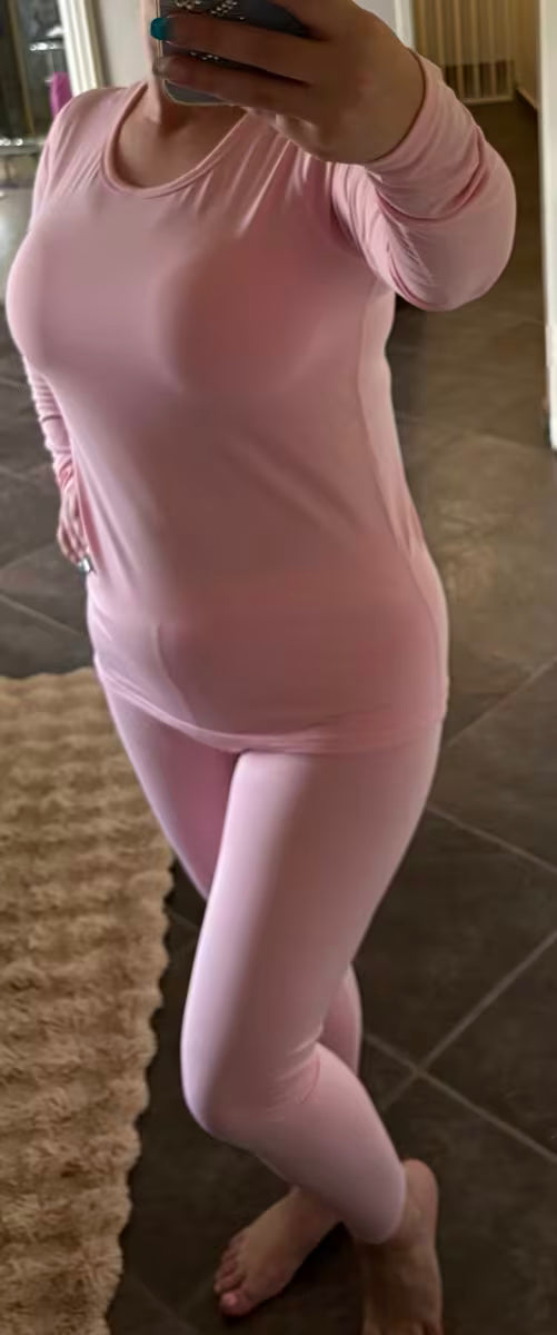 2-Piece Women’s Thermal Set – Long Sleeve Top & Leggings