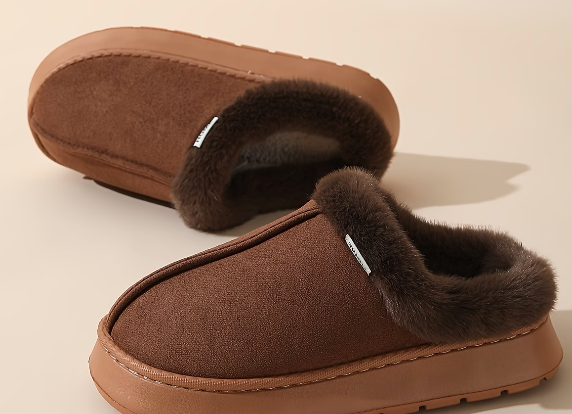 Women’s Luxury Plush Winter Slippers – Thick Sole Cozy Indoor Shoes