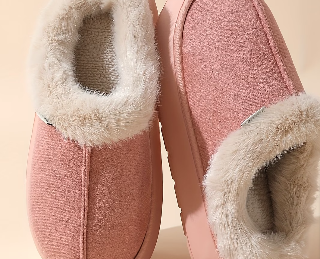 Women’s Luxury Plush Winter Slippers – Thick Sole Cozy Indoor Shoes